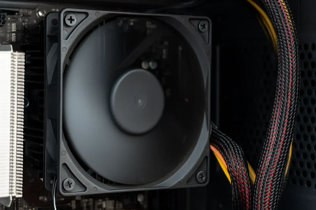 Bilgisayar Fan Sesi Fazlaysa Ne Yapilir 1 Blogeres